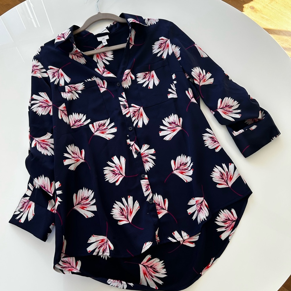 Express floral Portofino blouse
